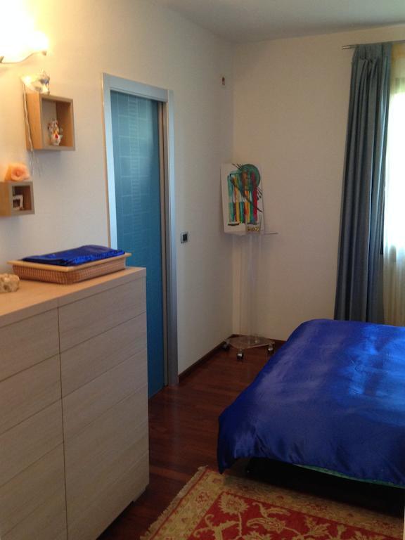 Villa Degli Ulivi B&B Finale Ligure Habitación foto