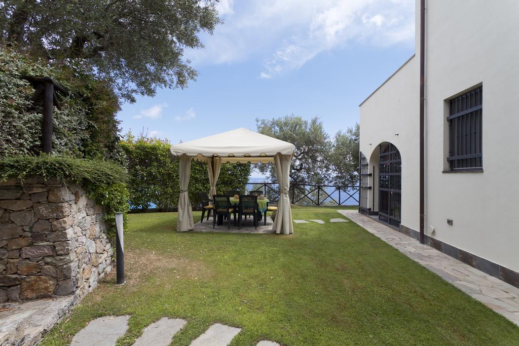 Villa Degli Ulivi B&B Finale Ligure Exterior foto